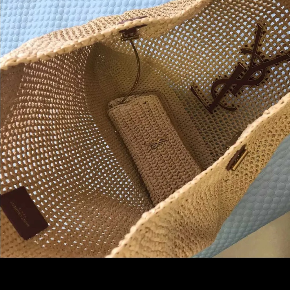 Large Bag - Picture 2 of 3
